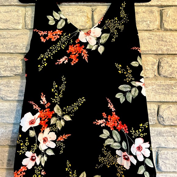 Thyme Maternity Blouse Large - Picture 4 of 4